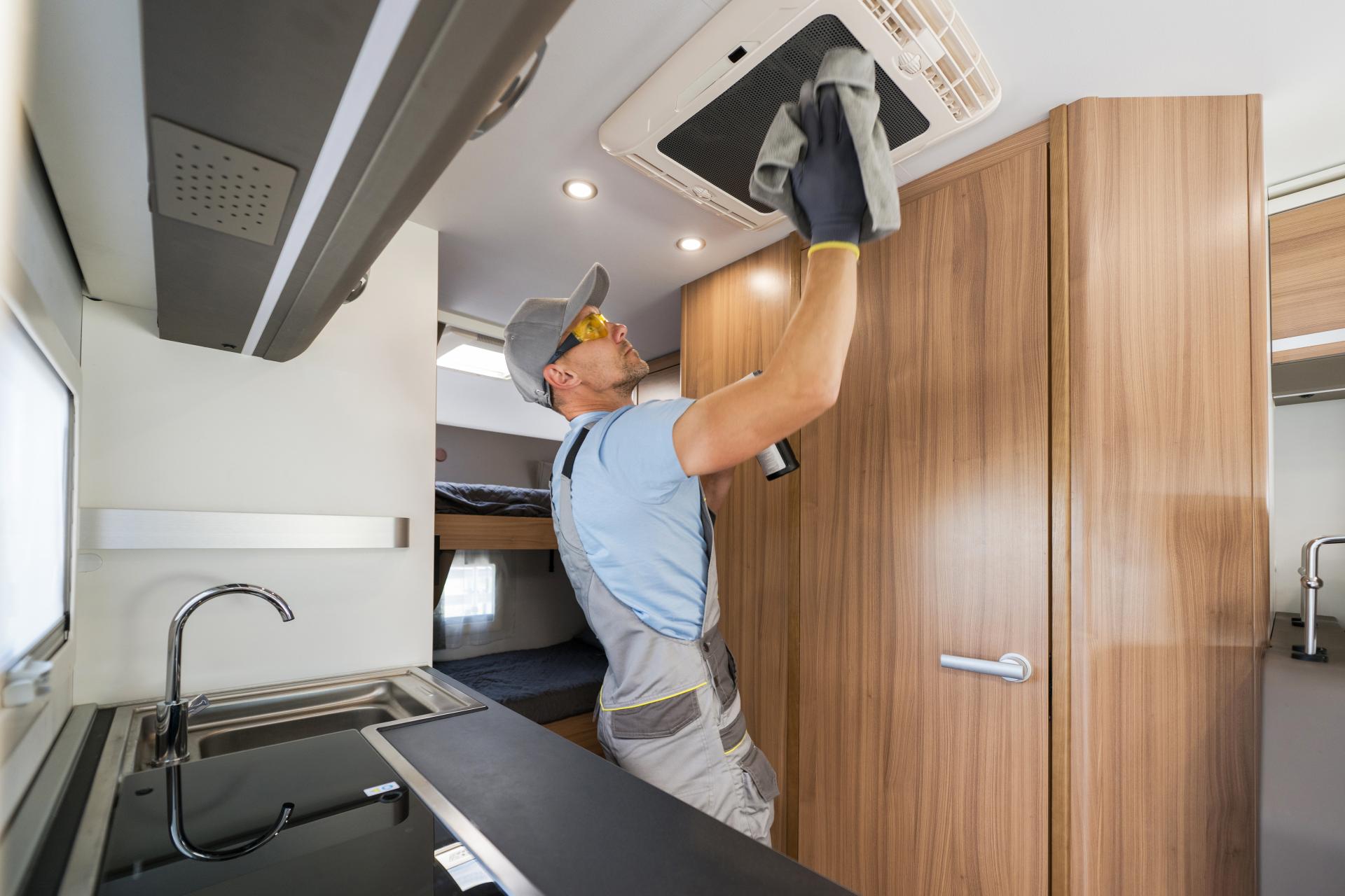 Friedas Camper  Wohnmobil und Camper in Krefeld